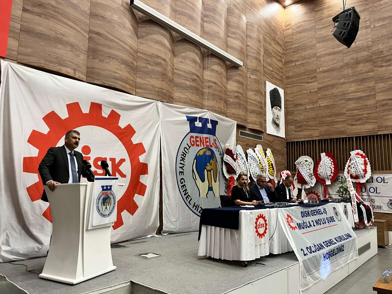 DİSK Genel-İş’te Genel Kurul Başladı: Heybet Özman “Ekmek Teknemize Sahip Çıkacağız” 4